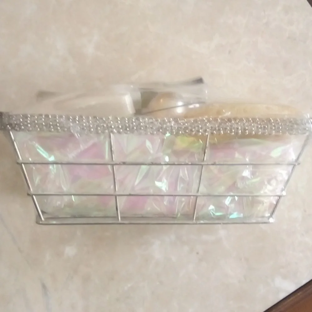 Bath & Body Set - "Pure Milk" - Picture 2 of 4